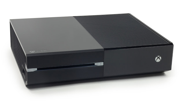 Microsoft раздает консоли Xbox One бесплатно покупателям в своем магазине: с сайта NEWXBOXONE.RU