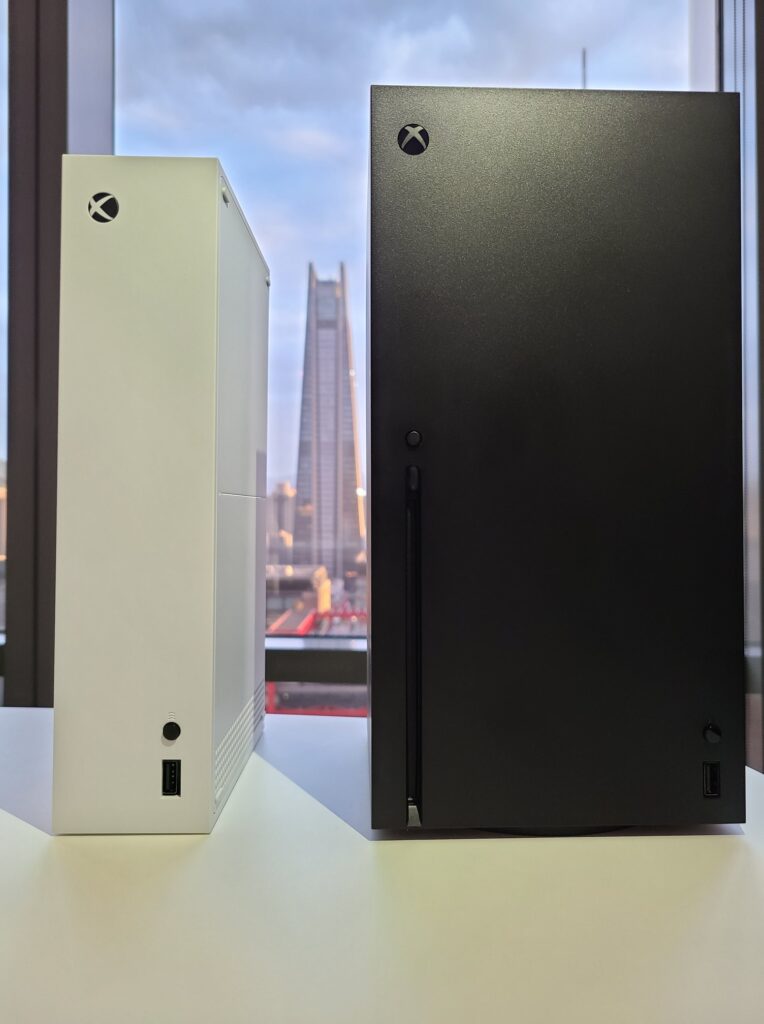 Xbox Тайвань предлагает лучшее сравнение размеров Xbox Series X и Xbox Series S: с сайта NEWXBOXONE.RU