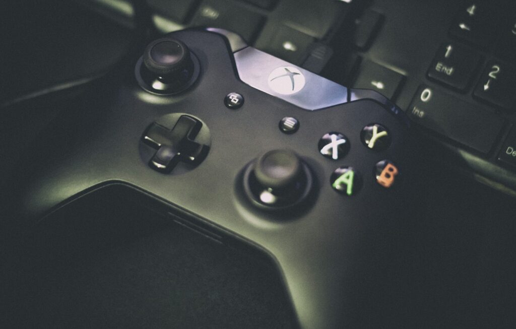 Геймпады Xbox One получают возможности контроллеров нового поколения: с сайта NEWXBOXONE.RU