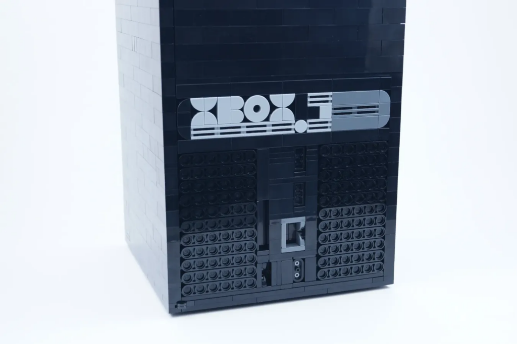 Игрок представил LEGO-версию консоли Xbox Series X