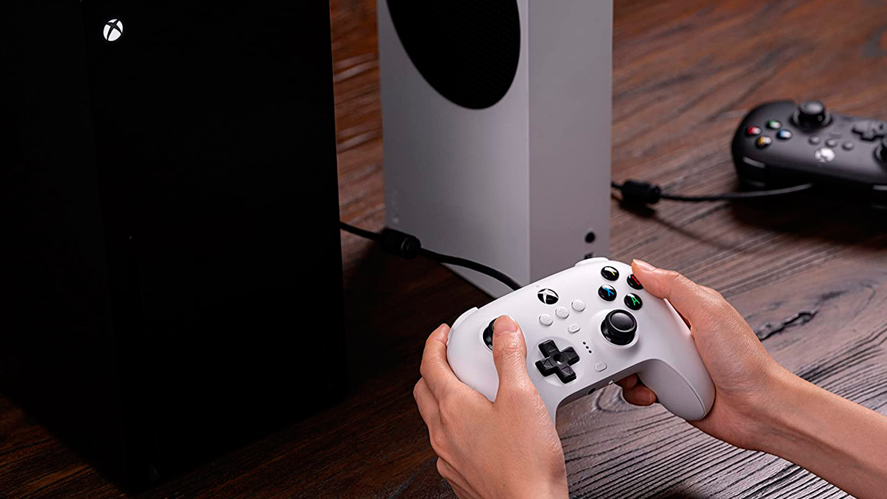 Компания 8BitDo анонсировала свои первые геймпады для Xbox