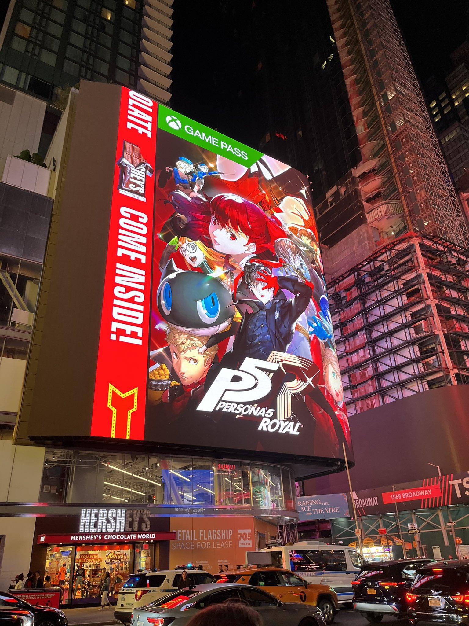 Реклама Game Pass с новинкой появилась на билбордах на Таймс-сквер в Нью-Йорке
