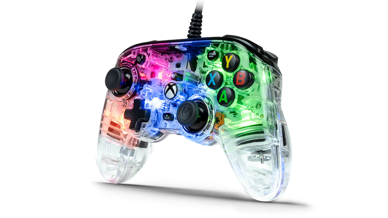 Представили геймпад Pro Compact Controller Colorlight для Xbox с настраиваемыми светодиодами