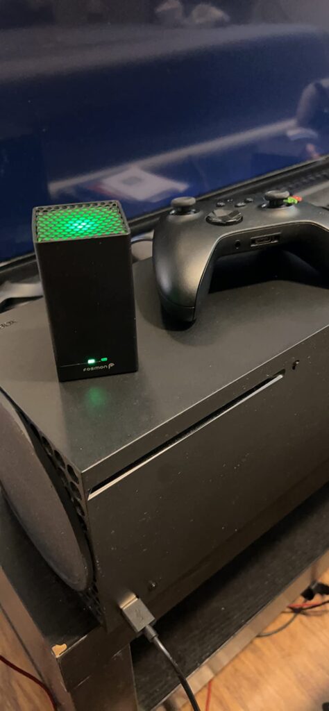 Fosmon выпускает зарядные устройства для геймпадов Xbox в стиле Xbox Series X: с сайта NEWXBOXONE.RU