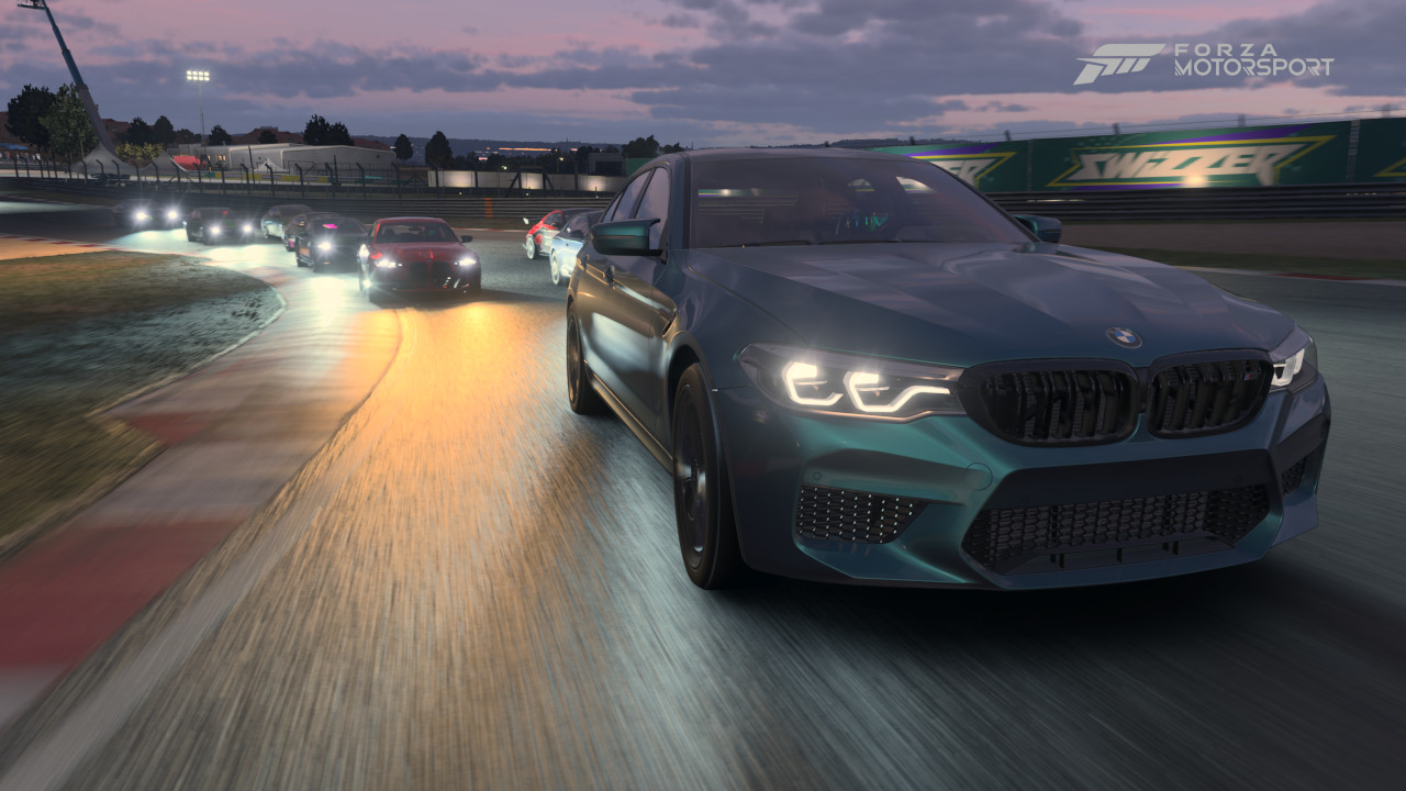 В новом видео сравнили Forza Motorsport из первого геймплейного трейлера и релизную версию: с сайта NEWXBOXONE.RU